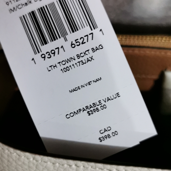 Authentic Coach - Picture 8 of 8